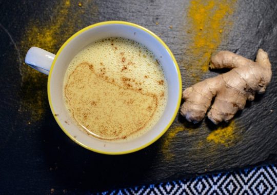 Discovering Haldi Doodh: 4 Essential Turmeric Milk Benefits and Preparation Tips